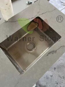 带集成水槽切口的石英台面放大图片